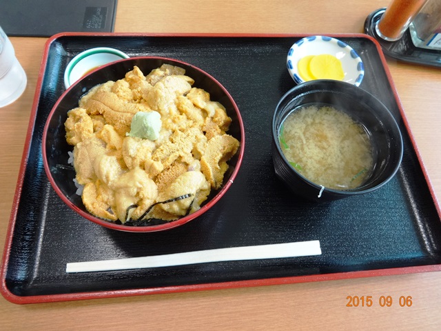 ウニ丼1