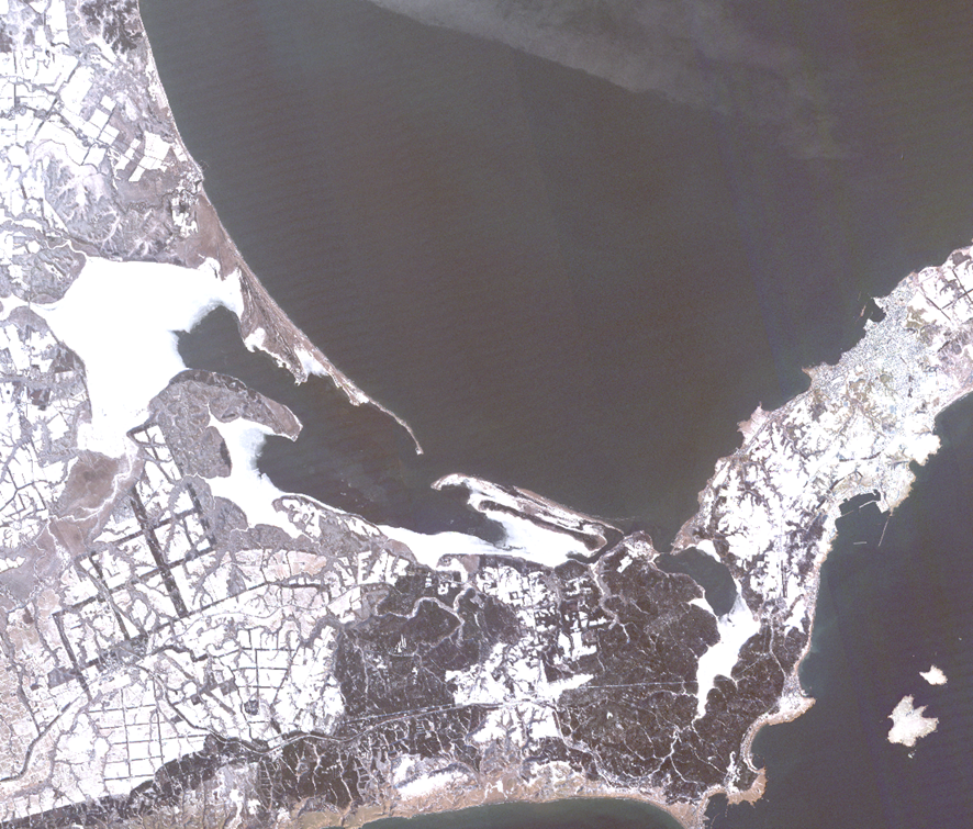 図2:本実証にてGRUSにより撮像された北海道根室市風蓮湖付近の画像(撮影日2025年2月2日)